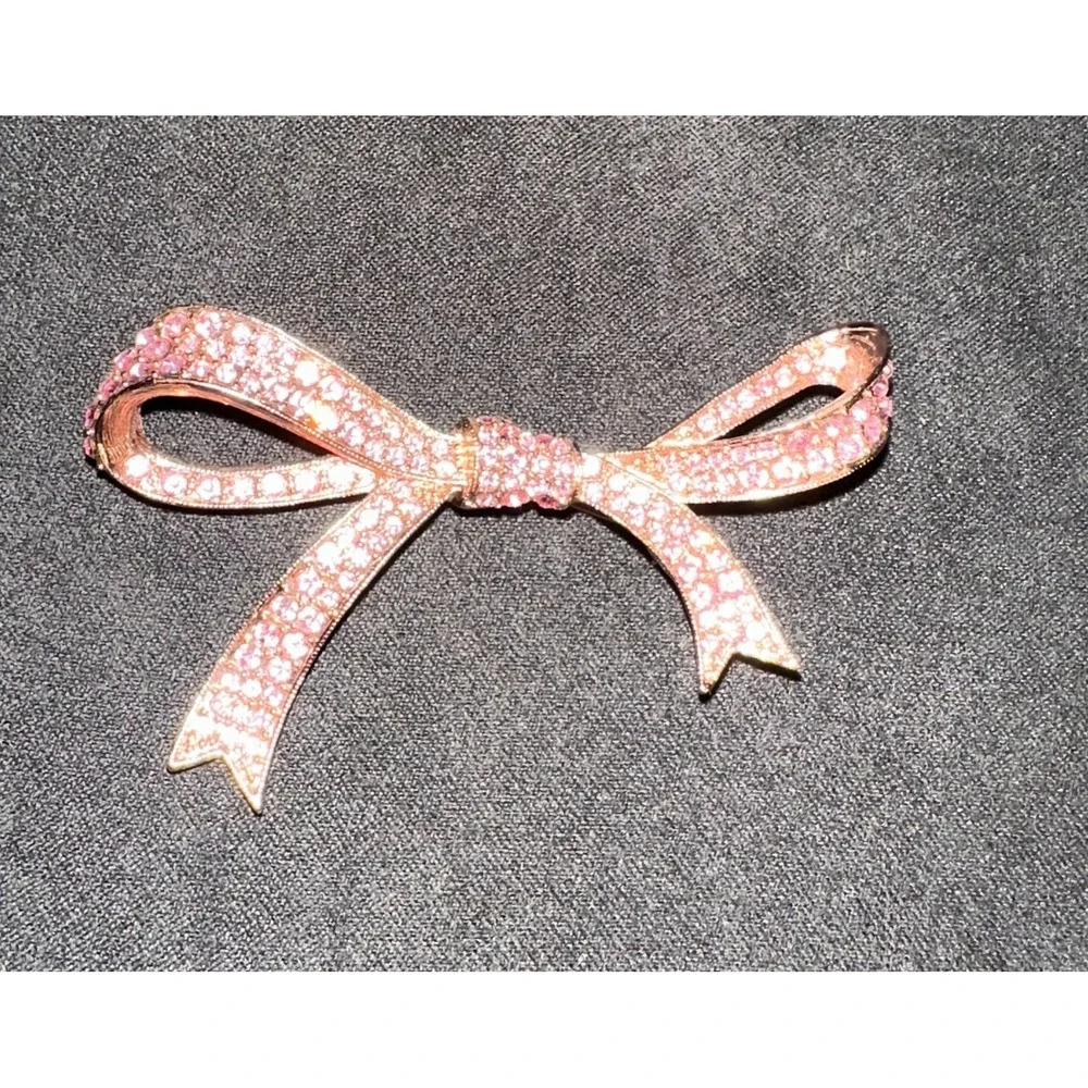 Vintage KJL Kenneth Jay Lane Bow Brooch Pin OS Pink Rhinestone Crystal Rose Gold